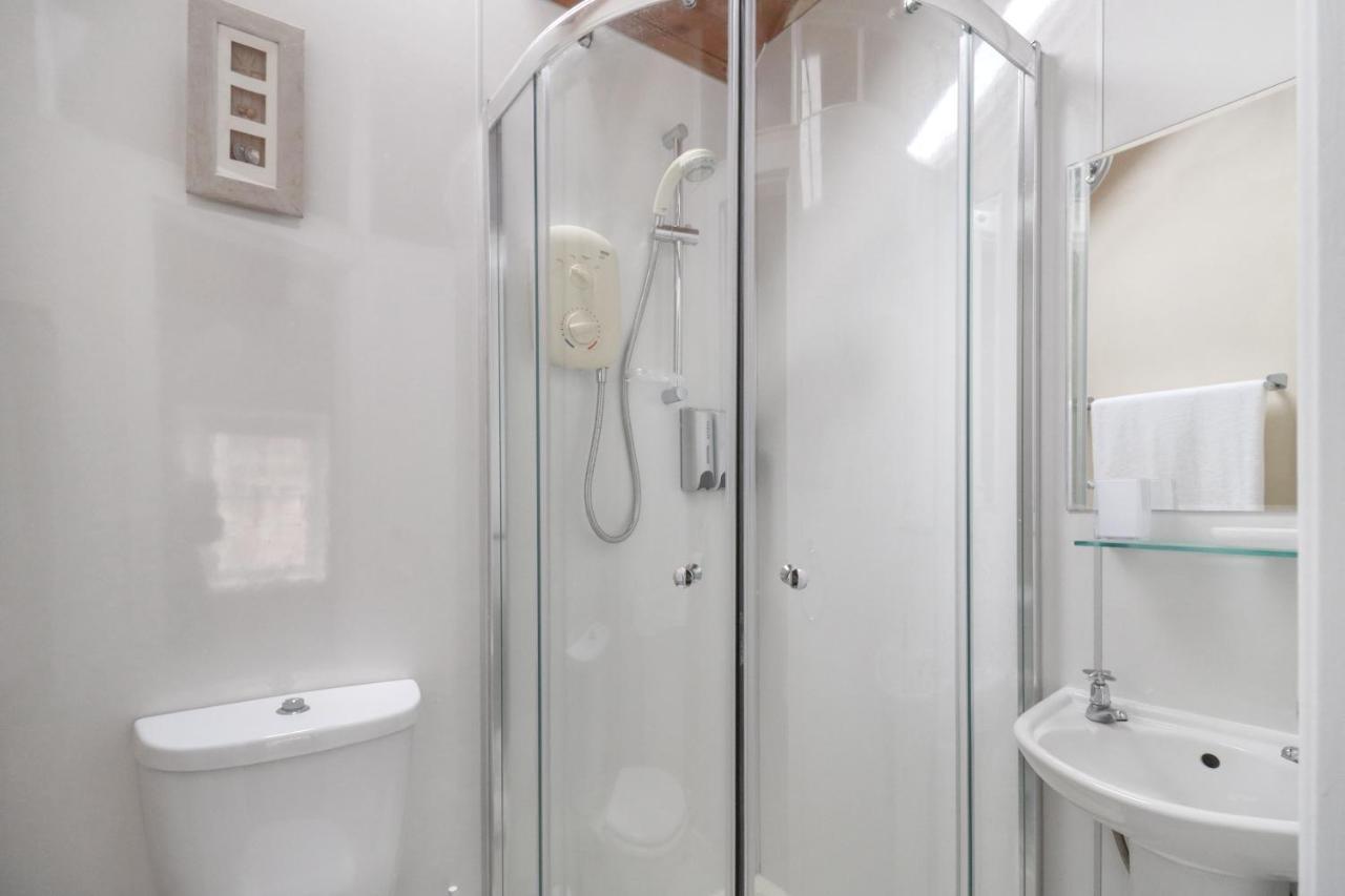 Whinstone Holiday Home In Falkland - Sleeps 8 Exteriér fotografie